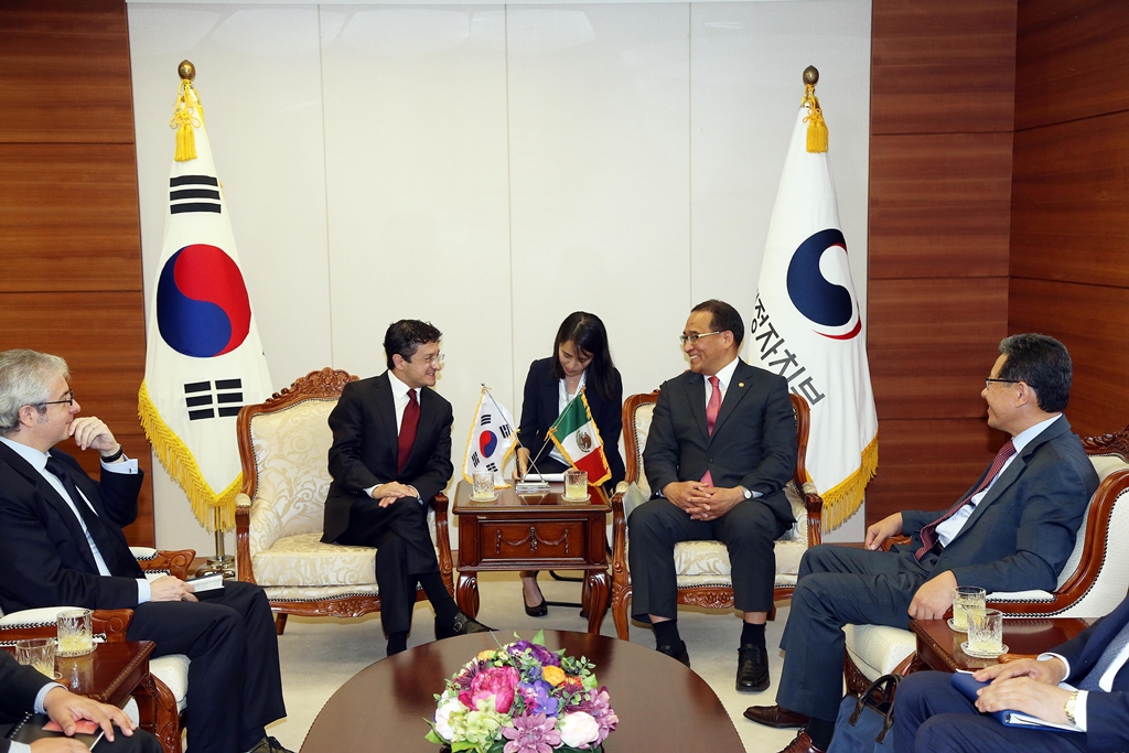 Korea and Mexico to Enhance Cooperation in Public Administration