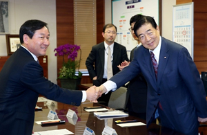 Minister Yoo meets President of International Red Cross Federation