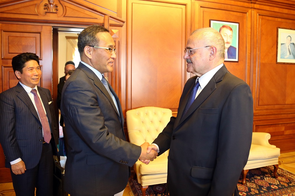 Meeting between Minister Hong and H.E. Prime Minister Rasizade of the Republic of Azerbaijan