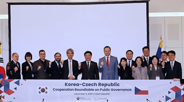 Minister of the Interior and Safety Yun Hojung Attends the Korea-Czech Republic Cooperation Roundtable on Public Governance