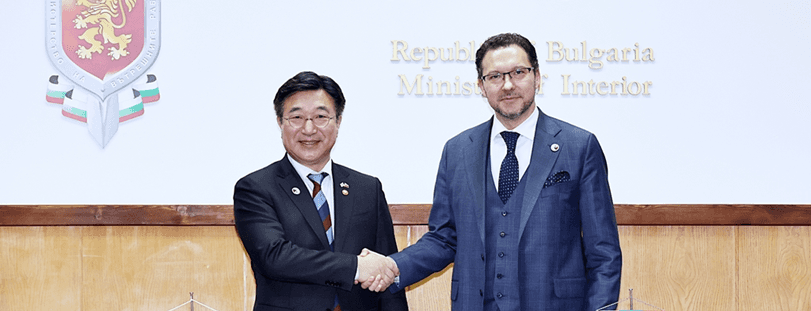 윤호중 장관, 불가리아 대통령 면담... ‘AI 민주정부’ 소개