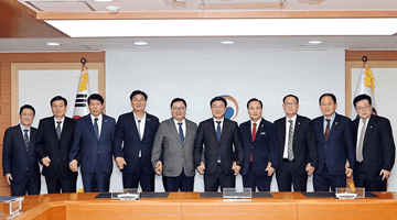 윤호중 행안부 장관, 시군자치구의회의장협의회 시도대표 면담